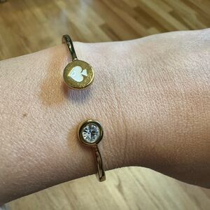 Kate spade bracelet - gold w stud - small
